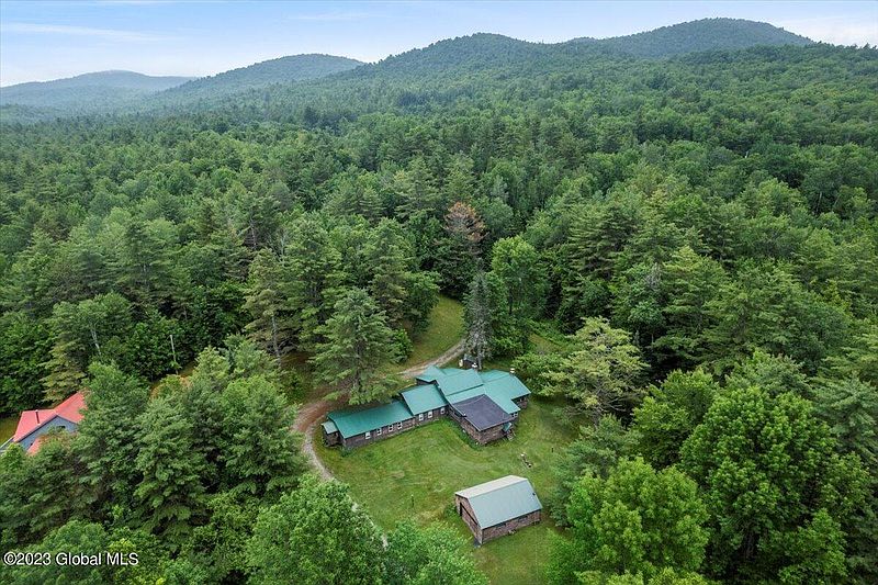 5th image of 35 Buckskin Valley Dr