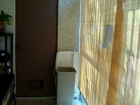 5th image of 4520 Sparky Dr Unit B