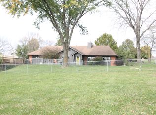 15416 Maple Cir, Excelsior Springs, MO 64024