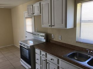 107 Maple Ave, Fort Pierce, FL 34982