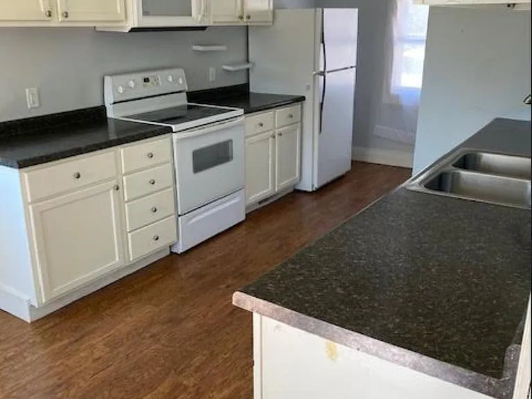 Big Kitchen