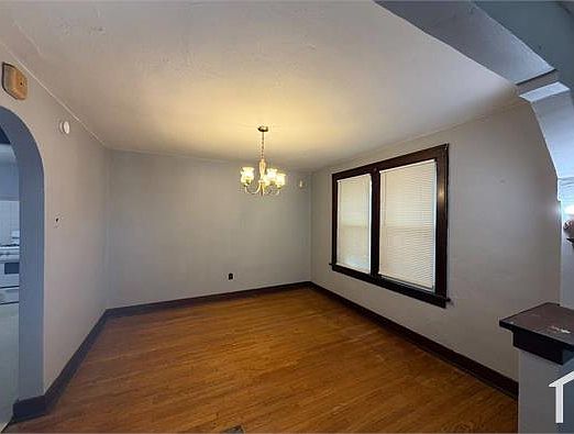 3rd image of 8531 Lowell St