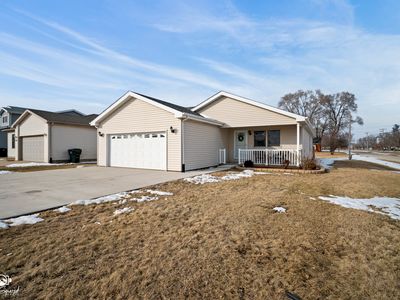107 Eastern Illinois St, Saint Anne, IL, 60964