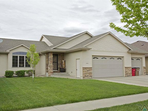 3rd image of 4016 W 90th St