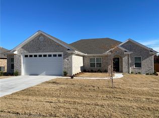 7509 Curtis Xing, Fort Smith, AR 72916