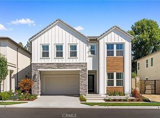 360 Riverbend, Lake Forest, CA 92630