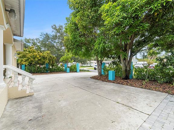 5th image of 1701 38TH AVENUE