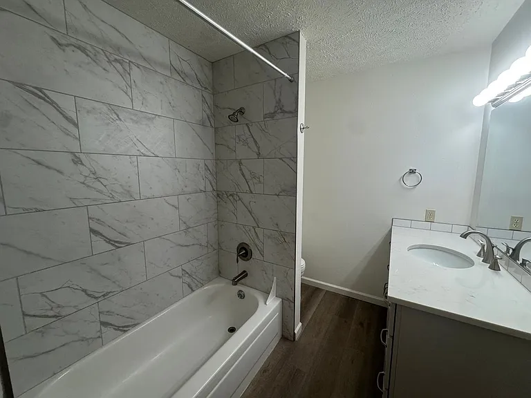 6920 N Old Fort Dr — Photo 17