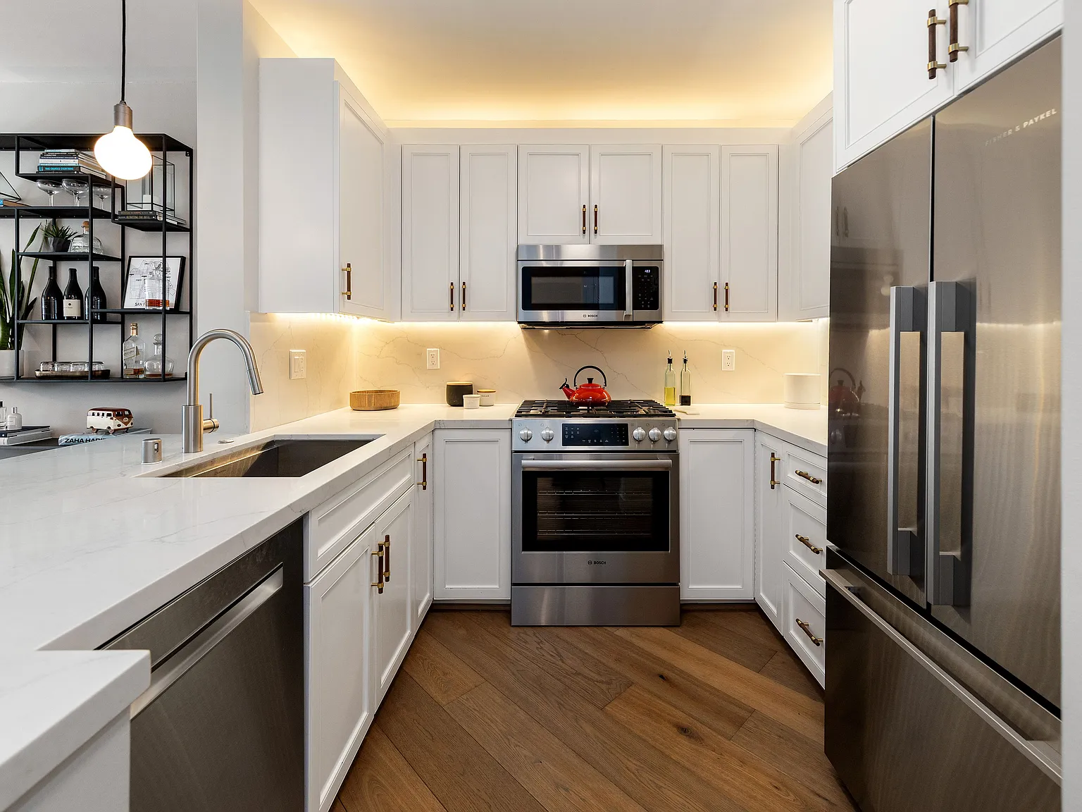 1 bed, 723 sqft, $4,850 — Photo 3