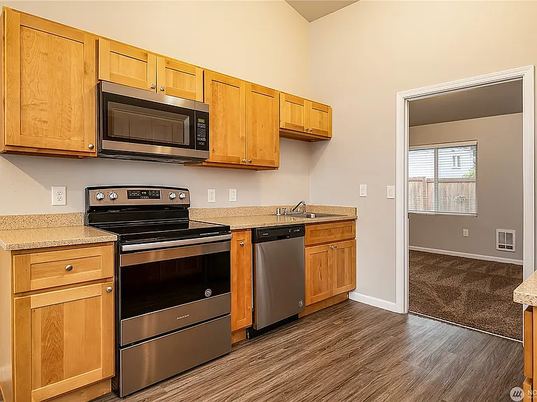 15001 Woodbrook Dr SW — Photo 6