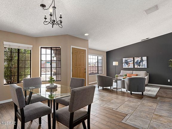 4th image of 8691 N Huckelberry Way