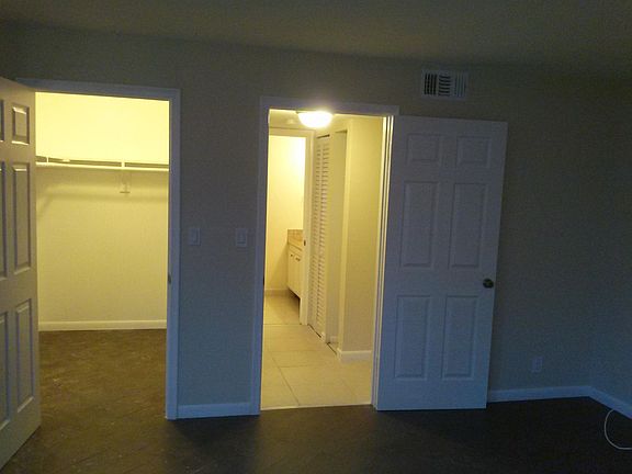 2nd image of 1950 N Congress Ave APT 303