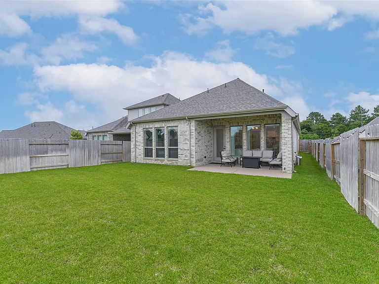 18819 Halter Meadow Trl — Photo 36