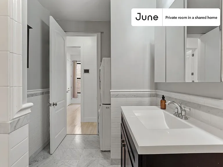 301 Saint Nicholas Ave #D — Photo 11