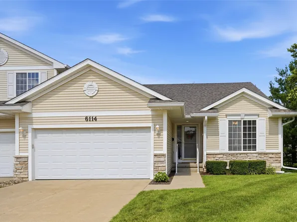 6114 Pinewood Ct, Johnston, IA 50131