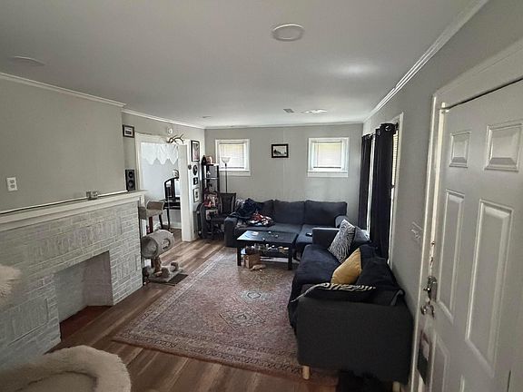 5th image of 583 Frebis Ave