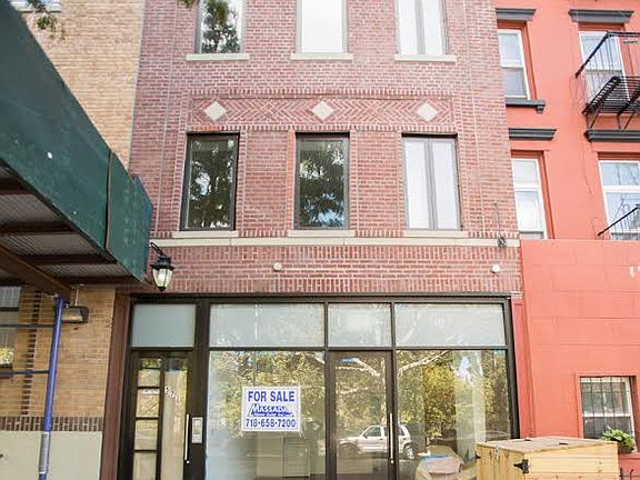 2nd image of 571 Greene Ave APT 1