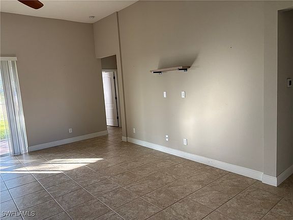 5th image of 1500 NW 37th Ave