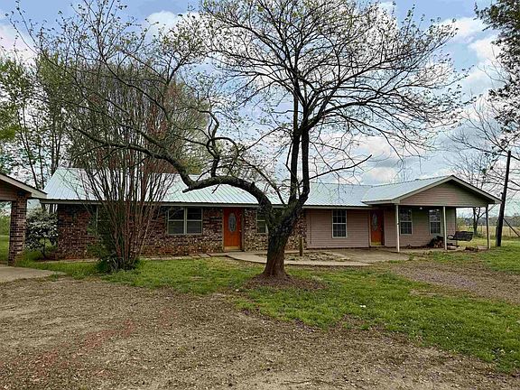3rd image of 262 County Road 3290