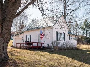 335 W Drake Ave, Viola, WI 54664