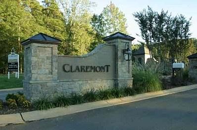 Main entrance 