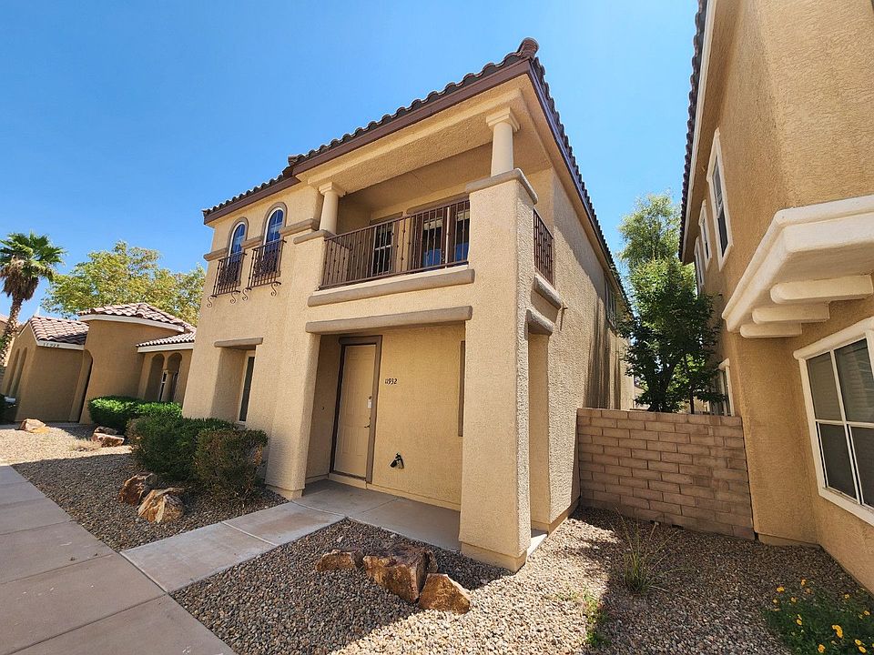 1st image of 11932 Kingfisher Daisy Ct