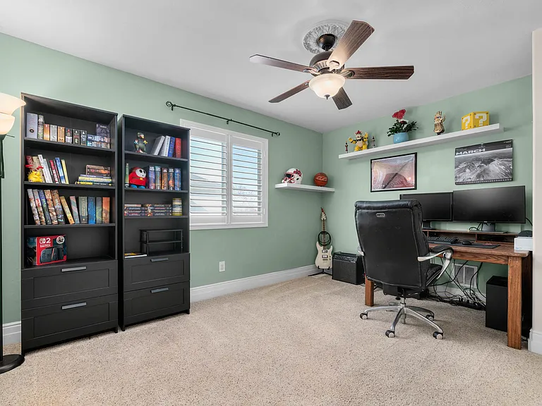 11719 S Zephyr Way — Photo 19