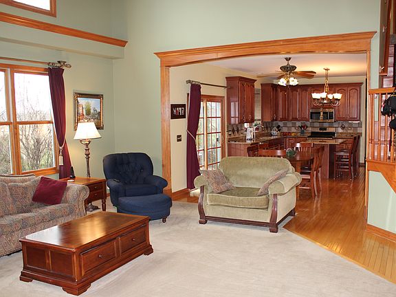 4th image of 2379 Kidwell Dr