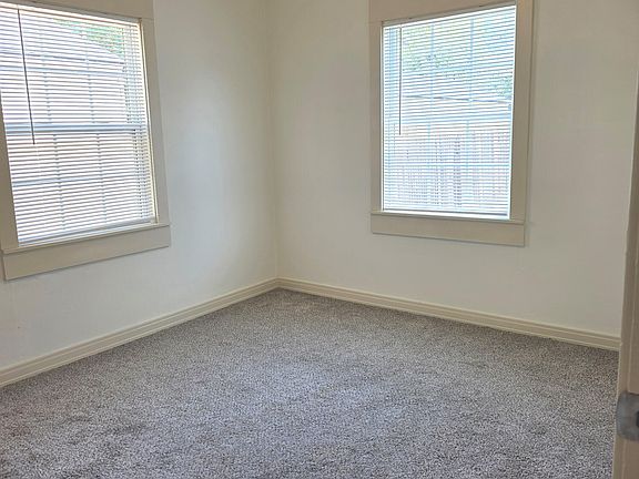 4th image of 4605 32nd St
