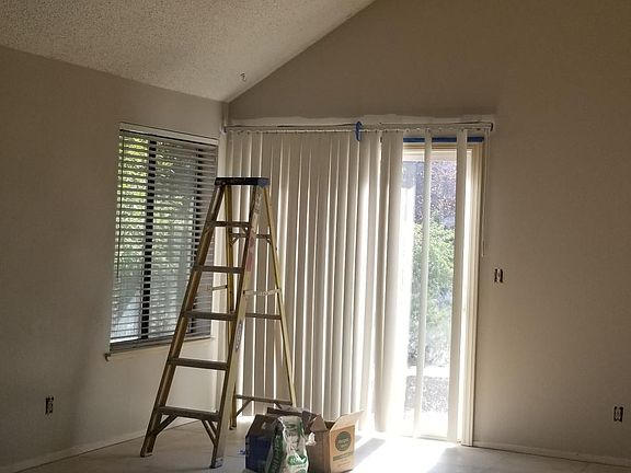 5th image of 6960 Freedom Dr