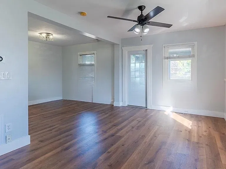 2 bed, 1217 sqft, $1,225 — Photo 4