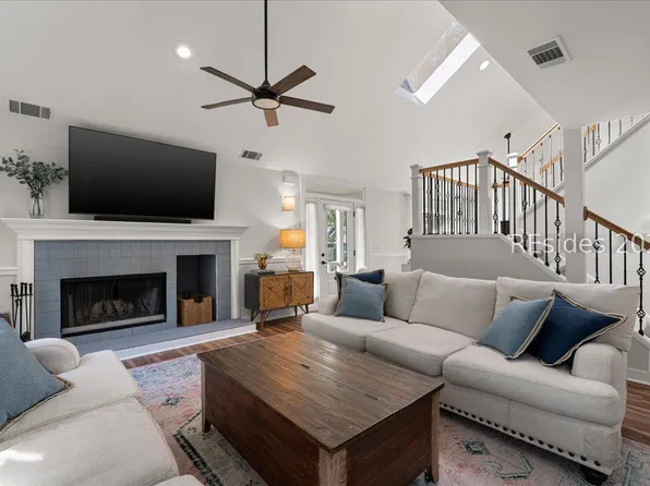 74 Otter Rd, Hilton Head Island, SC 29928