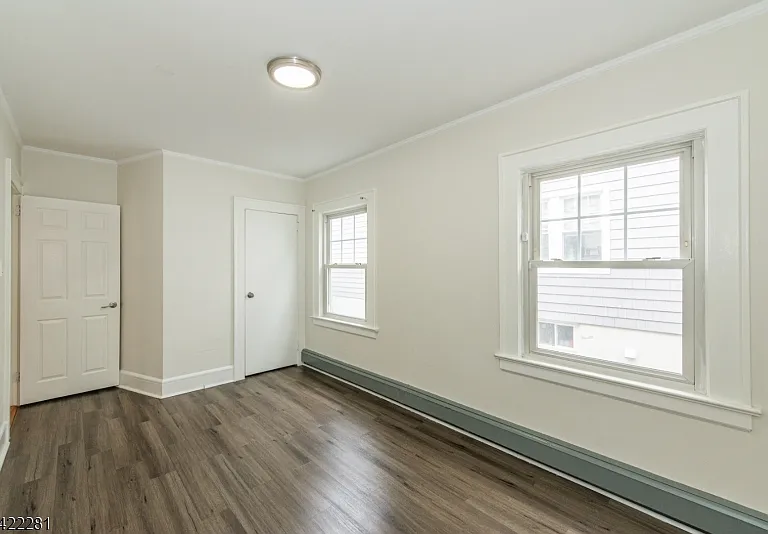 10 Walnut Pkwy — Photo 14