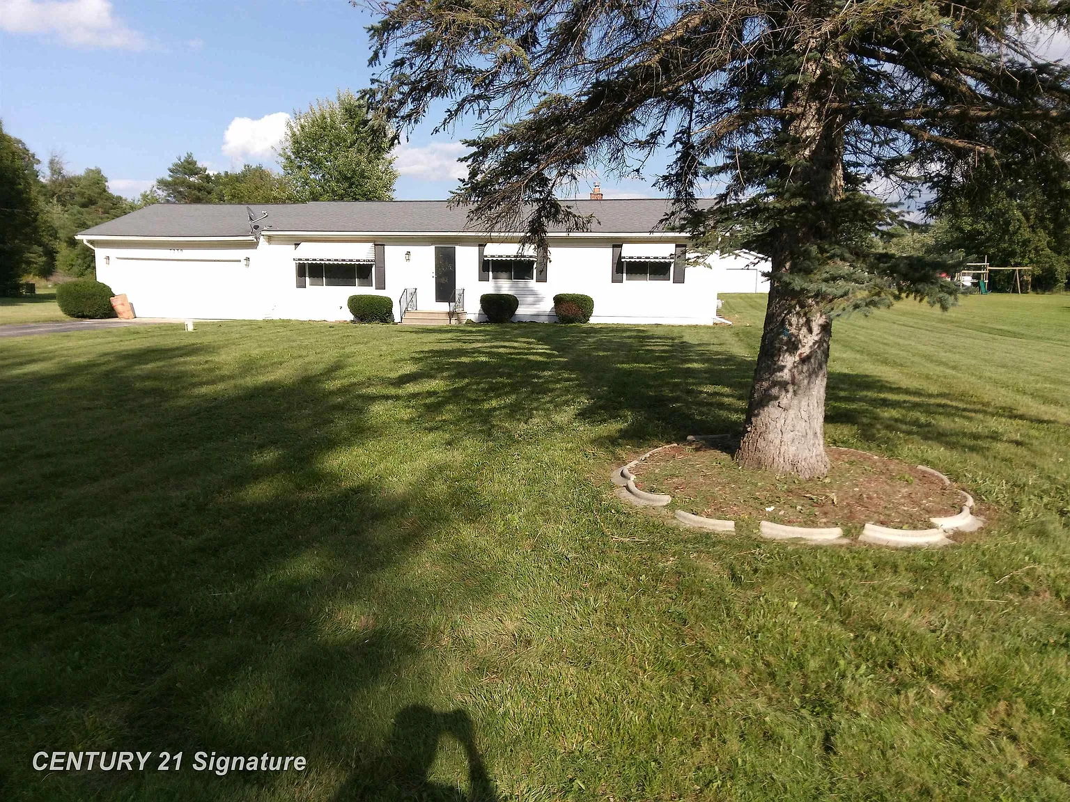 7230 Harvard Ave photo 1