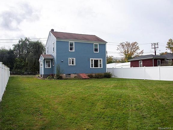 3rd image of 397 Kensington Ave