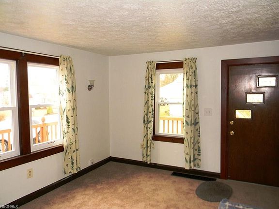 3rd image of 4171 Homeland Ave NE