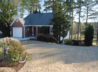 111 Green Tree Dr, Newnan, GA 30265
