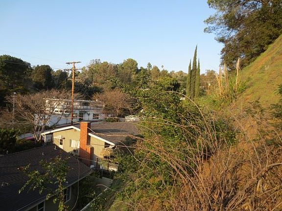 5th image of 2720 Laurel Canyon Blvd