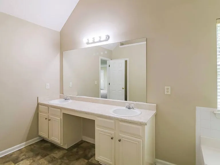 6849 Fireside Ln — Photo 12