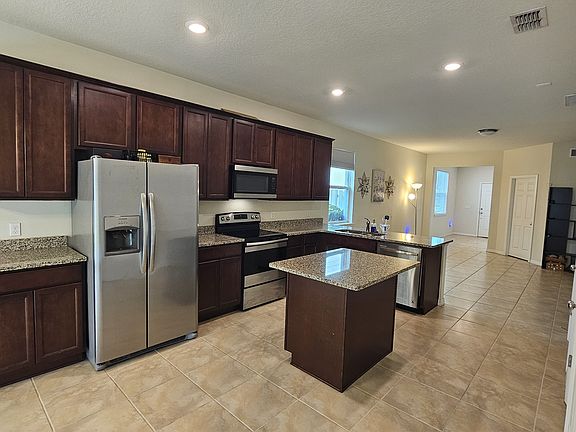 2nd image of 2250 Bluebird Pl