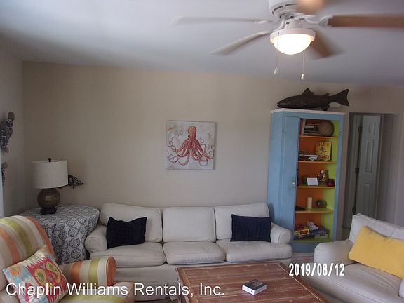 3rd image of 3105 S Fletcher Ave #A