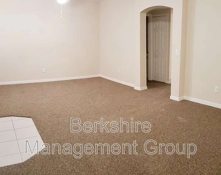 4944 Cactus Needle Ln — Photo 3
