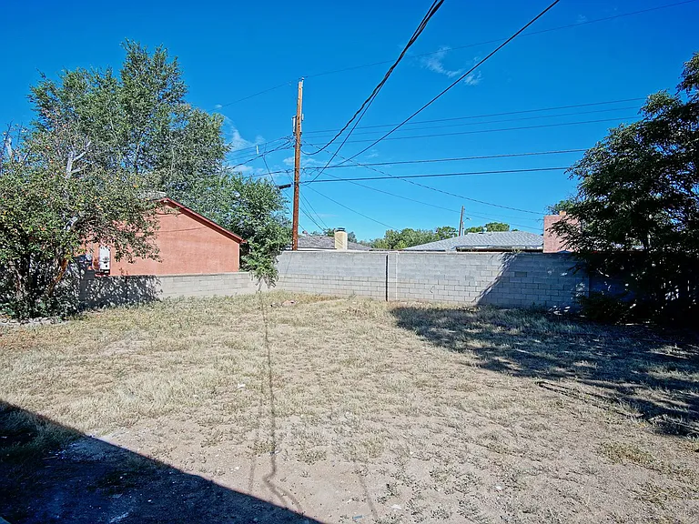 7903 Indian School Rd NE — Photo 28