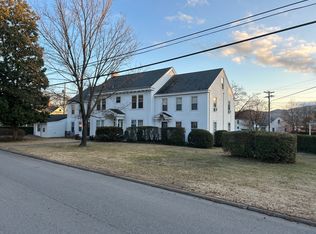 416 1/2 Roanoke Blvd, Salem, VA 24153
