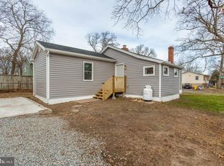 1916 Ridgeville Rd, Edgewater, MD 21037