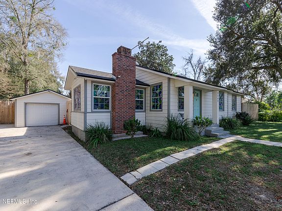 3rd image of 9049 JACKSON Avenue