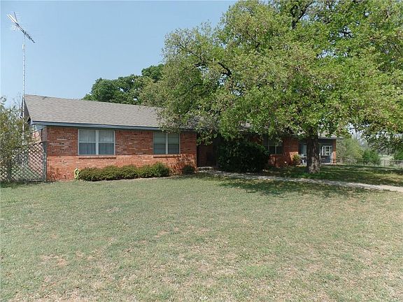 3rd image of 750 County Road 3225