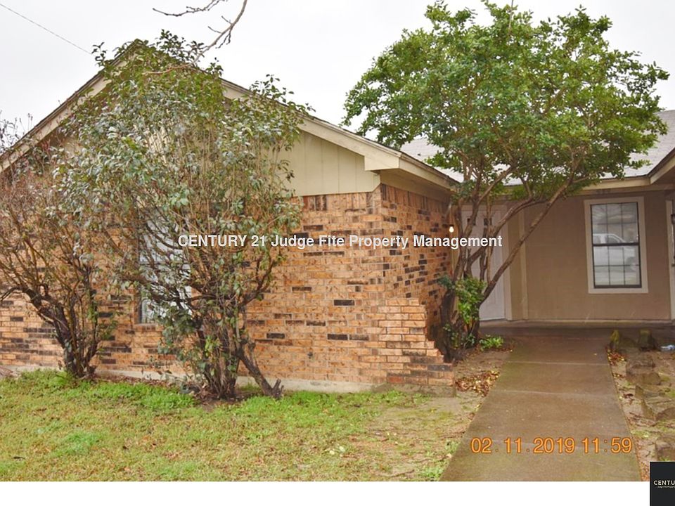 1st image of 1446 Brook Meadow Cir
