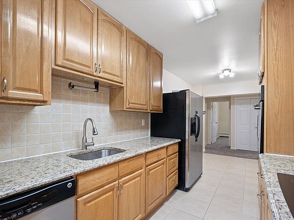 4th image of 500 Central Park Ave APT 224