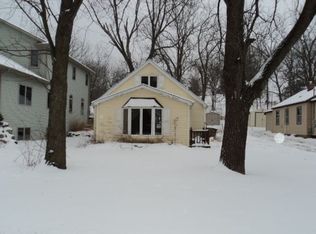 2446 Fairview St, Stoughton, WI 53589